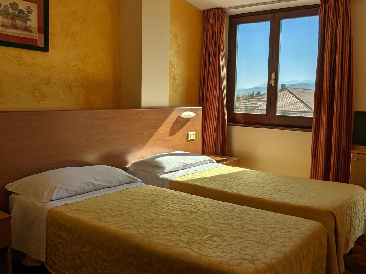 Hotel Del Sole Sora Bagian luar foto