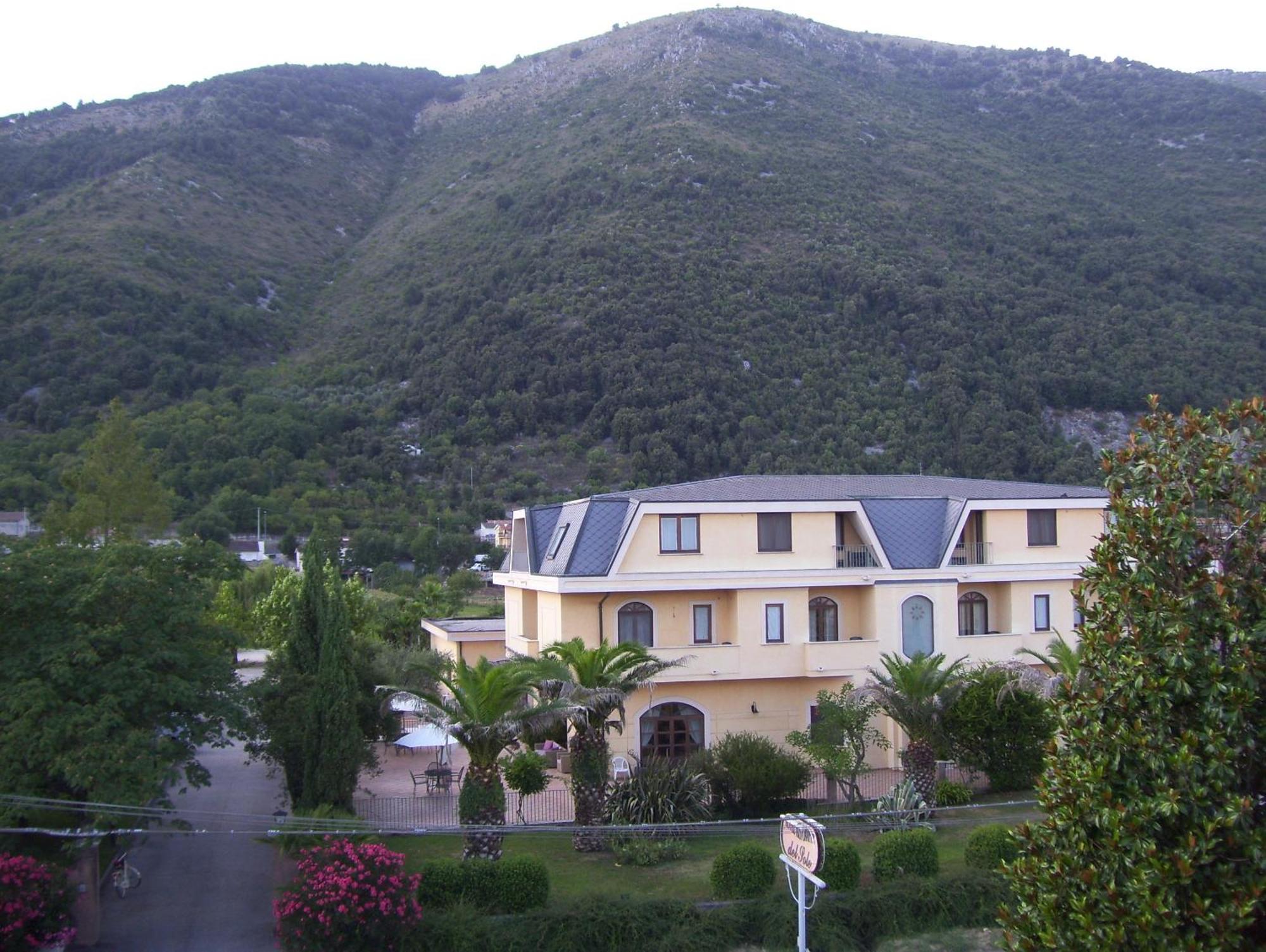 Hotel Del Sole Sora Bagian luar foto